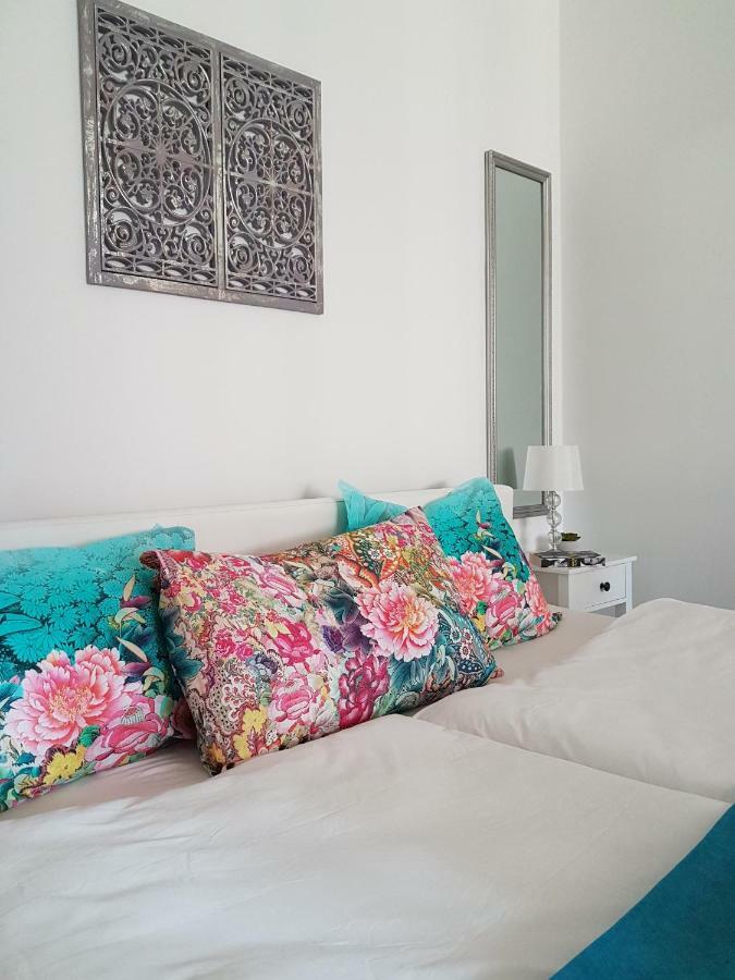 מישקולץ Paradise Apartman מראה חיצוני תמונה